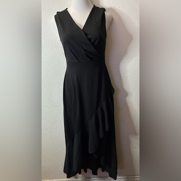 🆕Miusol Black Sleeveless V-Neck Maxi Gown M🆕 - Picture 3 of 16